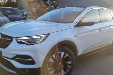 Opel Grandland (X) 69.000 km 18.980 &euro; Potsdam 14480