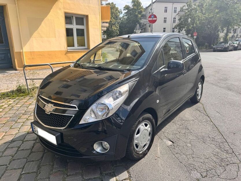 Chevrolet Spark 81.500 km 3.000 € Berlin 12051
