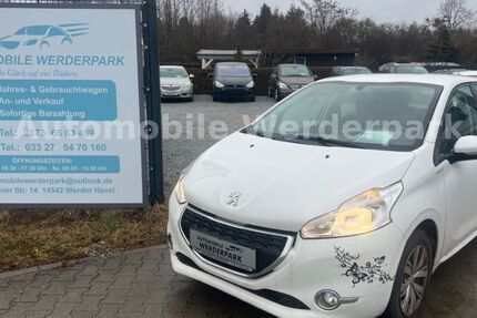Peugeot 208 121.161 km 1.999 &euro; Werder (Havel) 14542