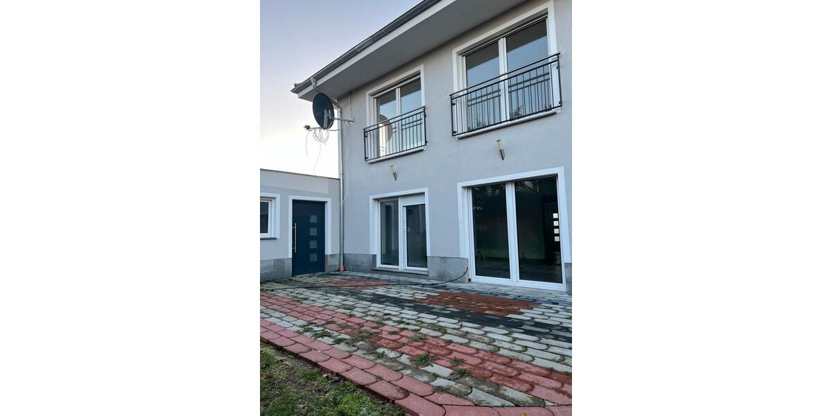 Villa Groß Kreutz (Havel) - 8 Zimmer, 240 m&sup2;, 680.000&euro; | Angebot:26143777