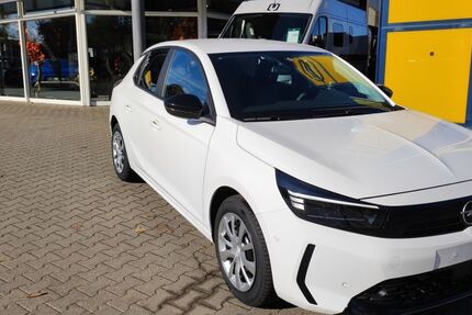 Opel Corsa 3.500 km 17.900 € Zossen 15806