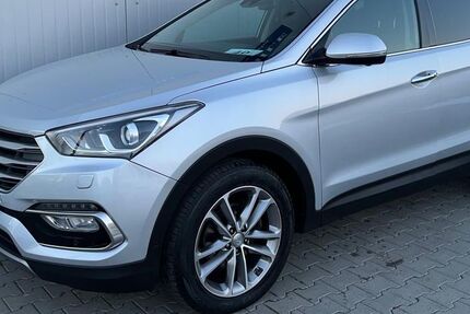 Hyundai SANTA FE 74.074 km 22.299 &euro; Berlin 13055