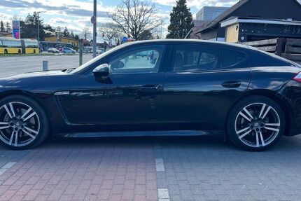 Porsche Panamera 266.000 km 21.900 &euro; Berlin 12349