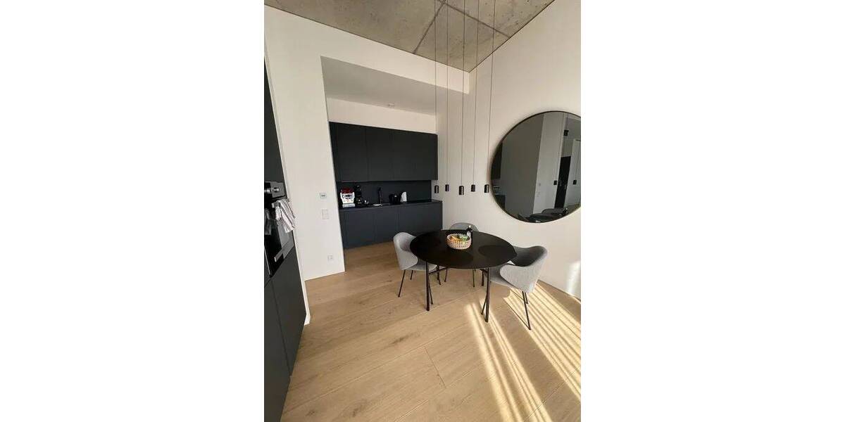 Etagenwohnung Berlin Mitte - 2 Zimmer, 75 m&sup2;, 3.200&euro; | Angebot:25247544