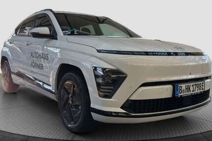 Hyundai KONA 9.900 km 32.495 € Berlin 12683