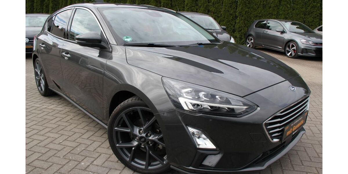 Ford Focus 38.618 km 14.990 &euro; Falkensee 14612