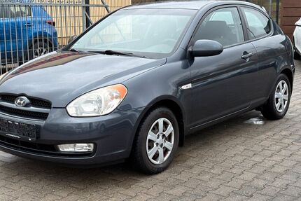 Hyundai Accent 178.885 km 1.199 &euro; Blankenfelde-Mahlow 15827