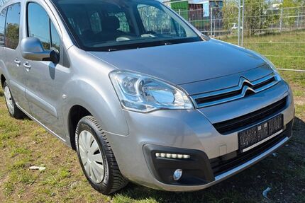 Citroen Berlingo 90.020 km 7.900 &euro; Berlin 13055