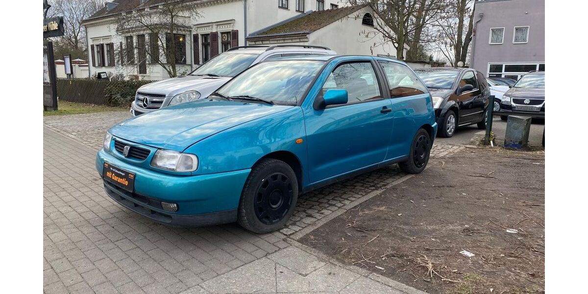 Seat Ibiza 98.000 km 1.950 &euro; Berlin 12349