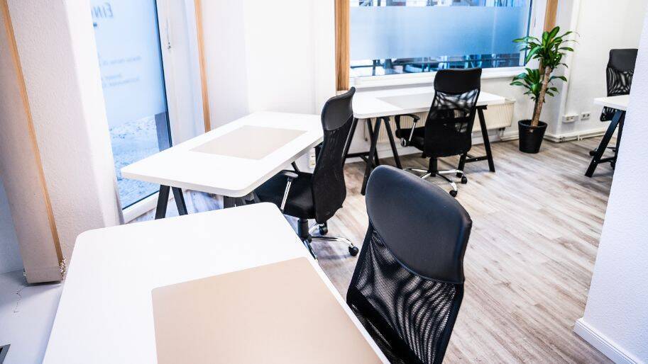 Arbeitsplätze in Berlins erstem Frauen Coworking Space - All-in-Miete