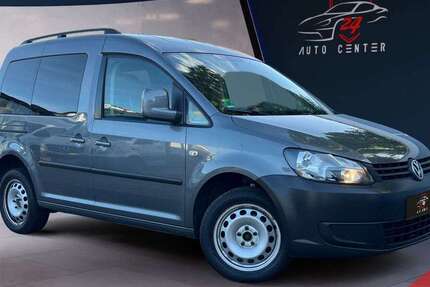 VW Caddy 169.000 km 7.999 € Berlin 12439