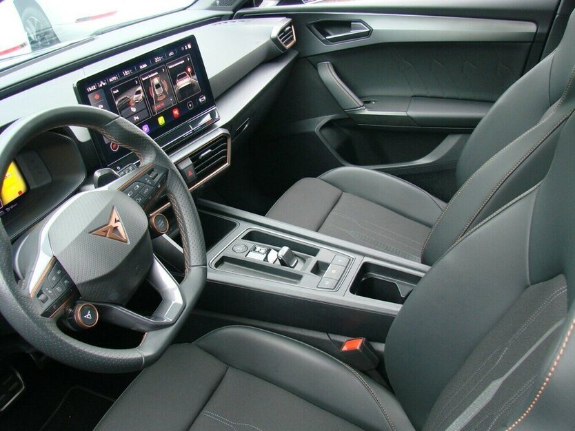 Leon ST 2.0TSI VZ 4Drive ACC Vision Plus Beats