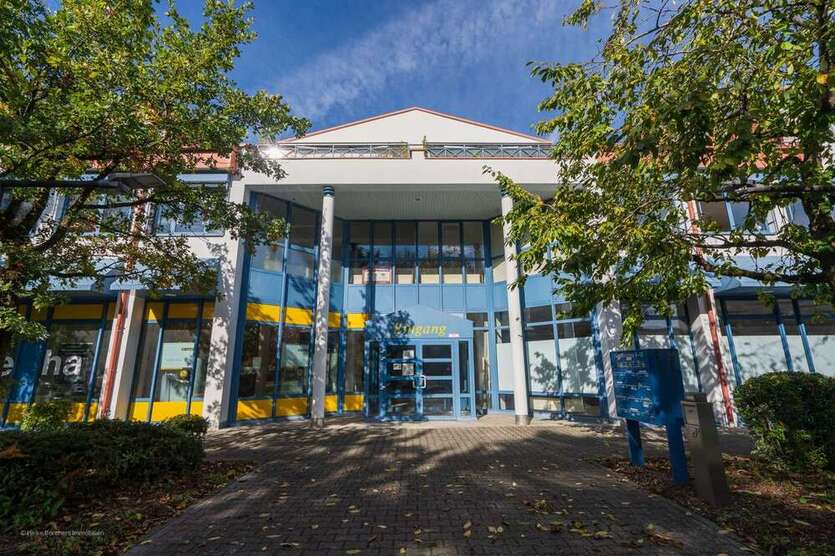 Büro in Parsdorf Parsdorf 4.200 € 420 m²