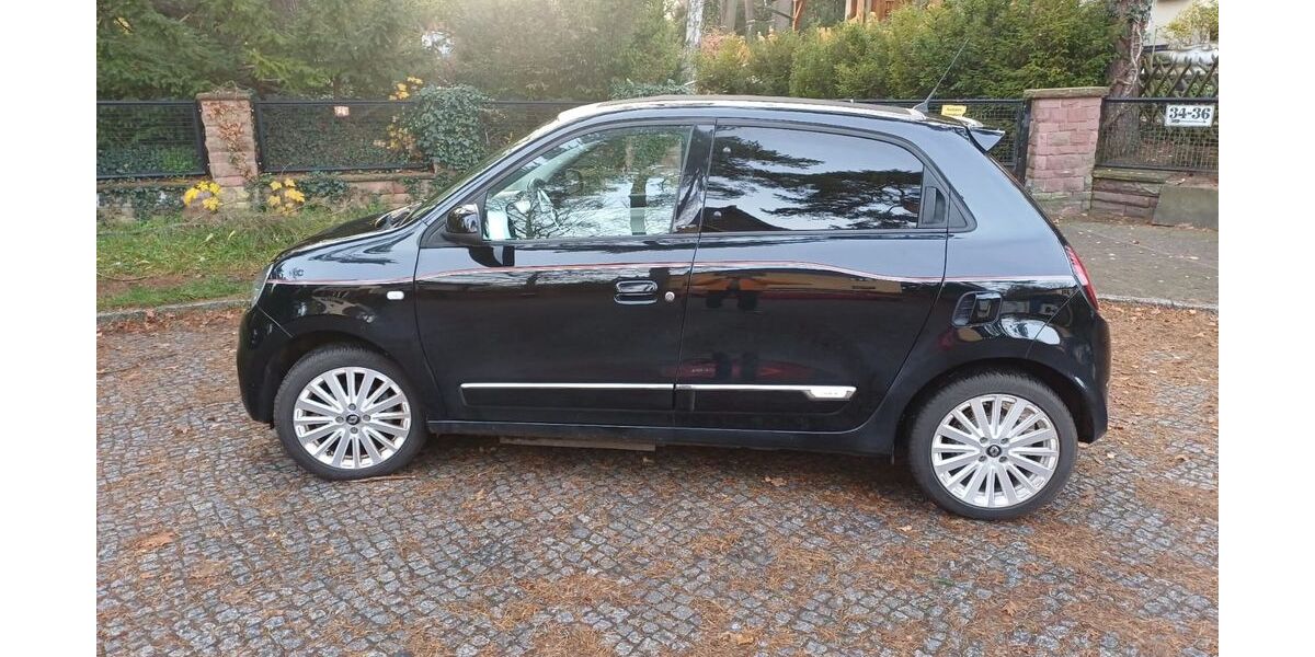 Renault Twingo 82.000 km 9.600 &euro; Berlin 13465