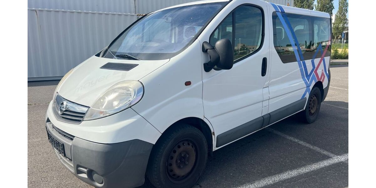 Opel Vivaro 396.000 km 6.290 &euro; Berlin 12057
