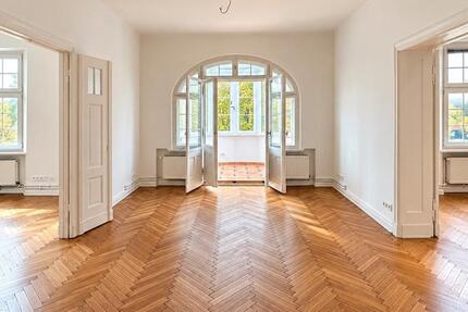 Wohnung Berlin Steglitz-Zehlendorf - 5 Zimmer, 145 m&sup2;, 2.685&euro; | Angebot:27702990