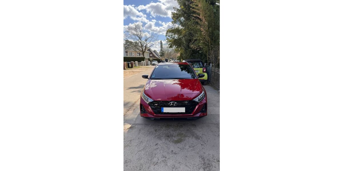 Hyundai i20 16.000 km 22.800 &euro; Hennigsdorf 16761