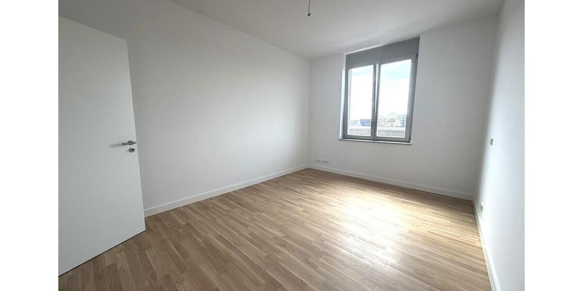 Terrassenwohnung Nauen - 3 Zimmer, 81 m&sup2;, 1.221&euro; | Angebot:26253246