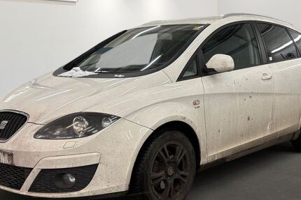 Seat Altea 164.593 km 1.999 &euro; Berlin 12681