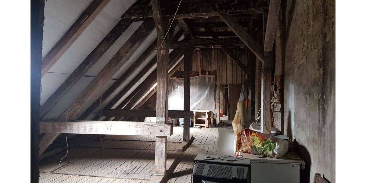 Etagenwohnung Berlin Neukölln - 5 Zimmer, 137 m&sup2;, 250.000&euro; | Angebot:26930912