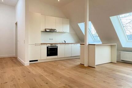 Wohnung Berlin Treptow-Köpenick - 3 Zimmer, 87 m&sup2;, 1.700&euro; | Angebot:26459191