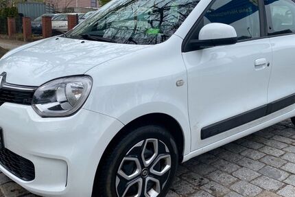Renault Twingo 71.000 km 7.399 &euro; berlin 12527