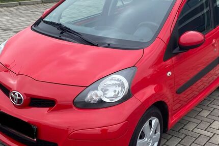 Toyota Aygo (X) 46.000 km 5.000 &euro; Berlin 12351