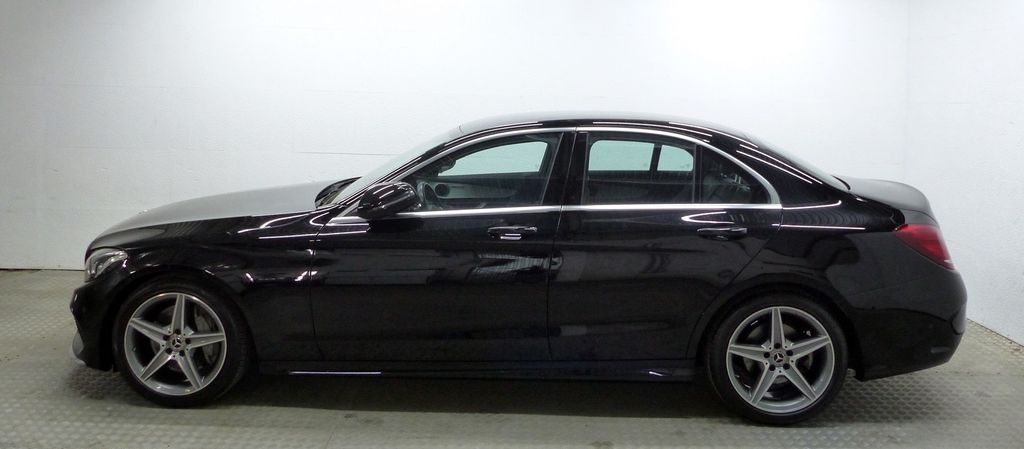 Mercedes-Benz C 250 153.000 km 21.100 &euro; Berlin 13439