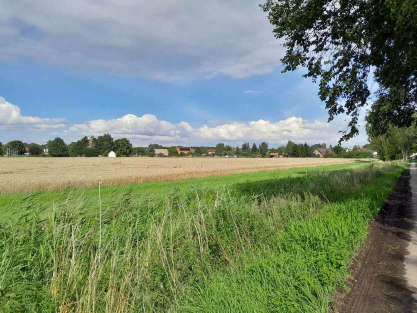 Grundstück zu verkaufen in Nuthetal 195.000 € 647 m²