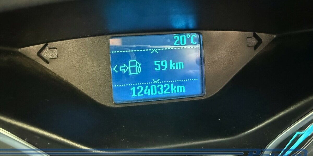 Ford Grand C-Max Trend 7-Sitze Xenon 1.Hand 128.580 km 7.890 &euro; Berlin 13187