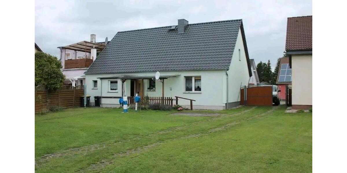 Doppelhaushälfte Nauen - 4 Zimmer, 130 m&sup2;, 185.000&euro; | Angebot:26729920