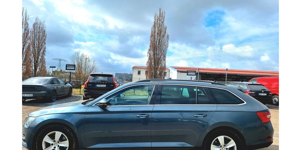 Skoda Superb 118.000 km 14.990 &euro; Blankenfelde-Mahlow 15831