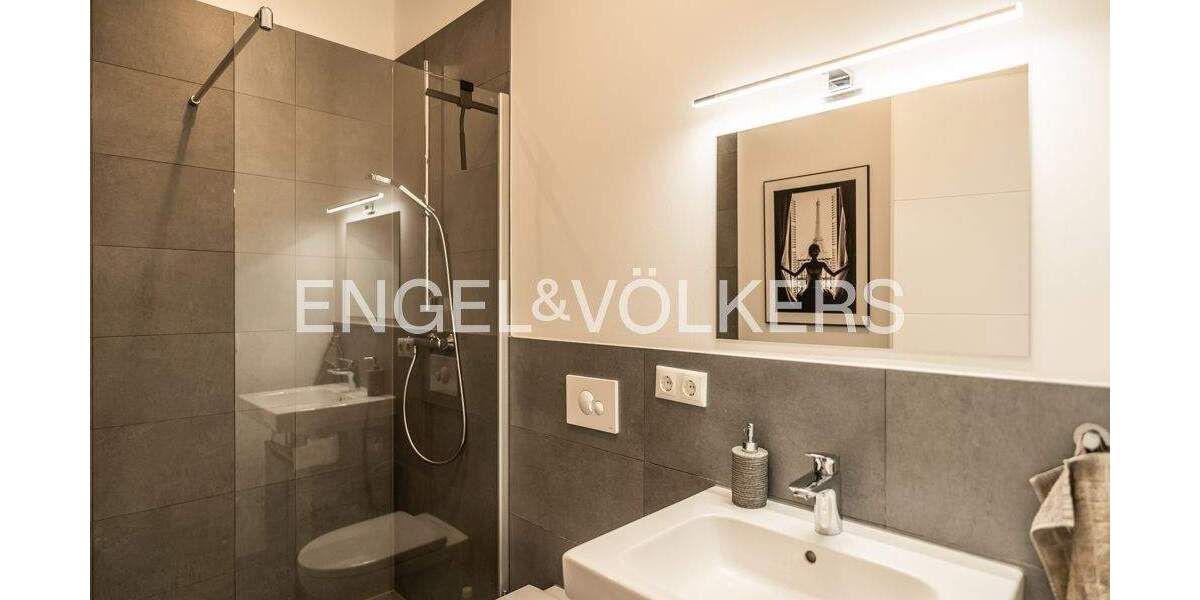 Exklusives Familiendomizil - Auf 8 Jahre befristet & möbliert 5 zimmer