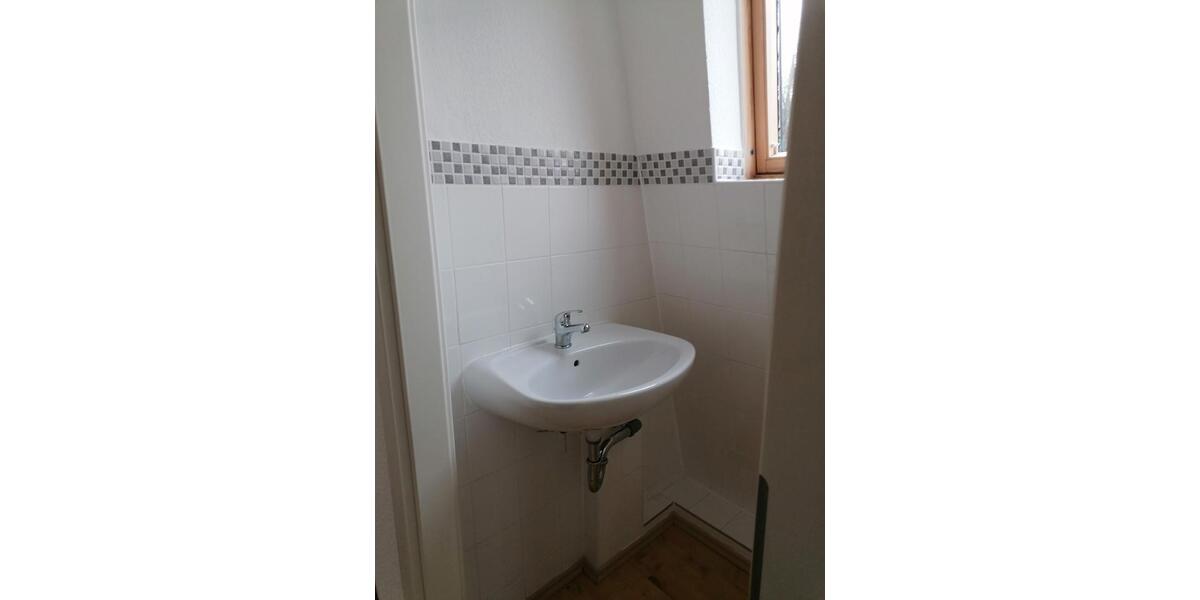 Einfamilienhaus Falkensee - 3 Zimmer, 100 m&sup2;, 1.900&euro; | Angebot:26224360