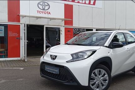 Toyota Aygo (X) 6.070 km 15.800 &euro; Berlin 13403