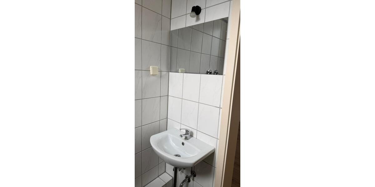 Erdgeschoßwohnung Berlin Charlottenburg-Wilmersdorf - 1 Zimmer, 26 m&sup2;, 195.000&euro; | Angebot:26130411