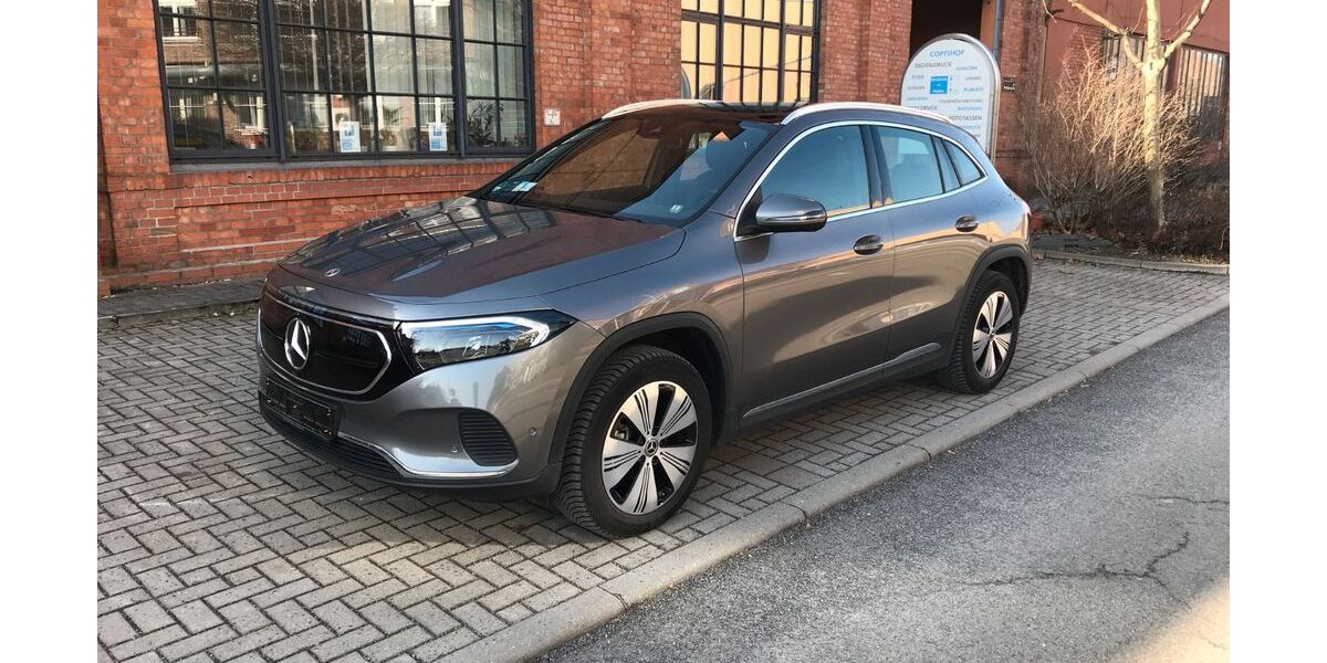 Mercedes-Benz EQA 34.500 km 30.300 &euro; Berlin 13158