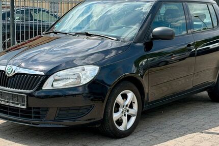 Skoda Fabia 180.133 km 2.690 &euro; Blankenfelde-Mahlow 15827