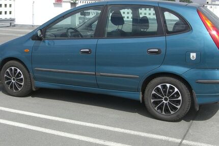 Nissan Almera Tino 126.100 km 3.290 &euro; Berlin 13435