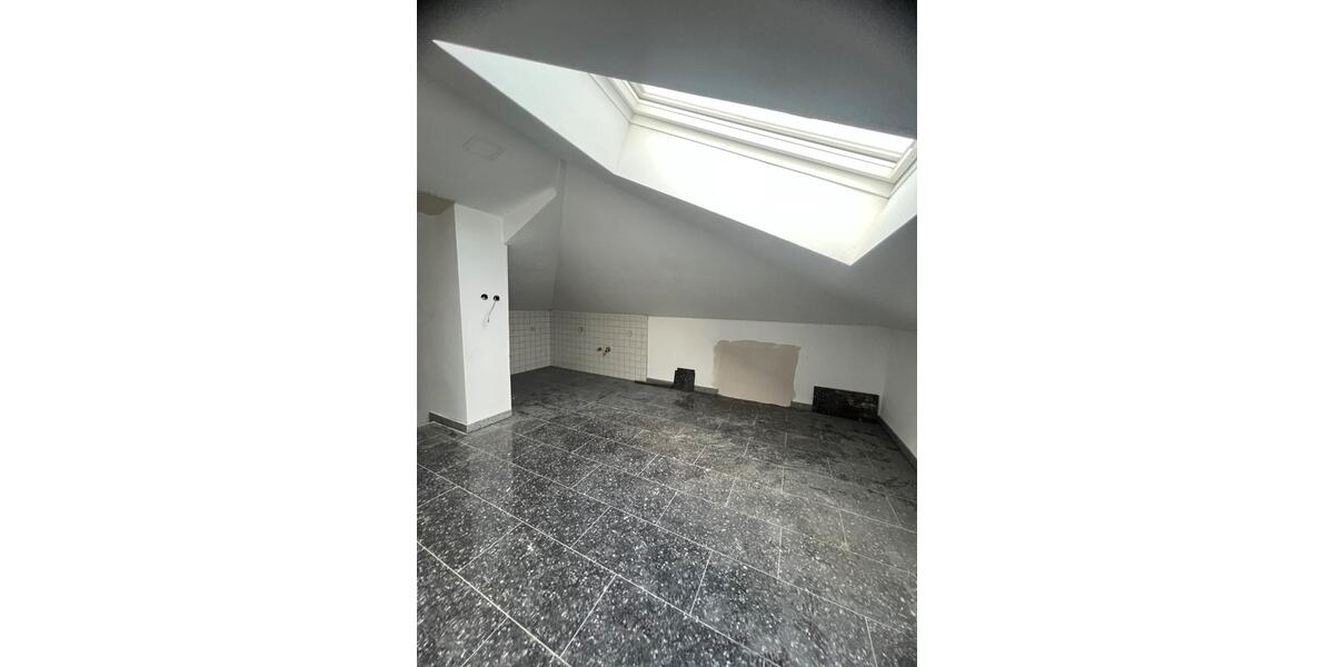 Villa Groß Kreutz (Havel) - 8 Zimmer, 240 m&sup2;, 680.000&euro; | Angebot:26143777