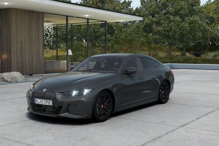 BMW i4 4.900 km 68.940 &euro; Berlin 13593