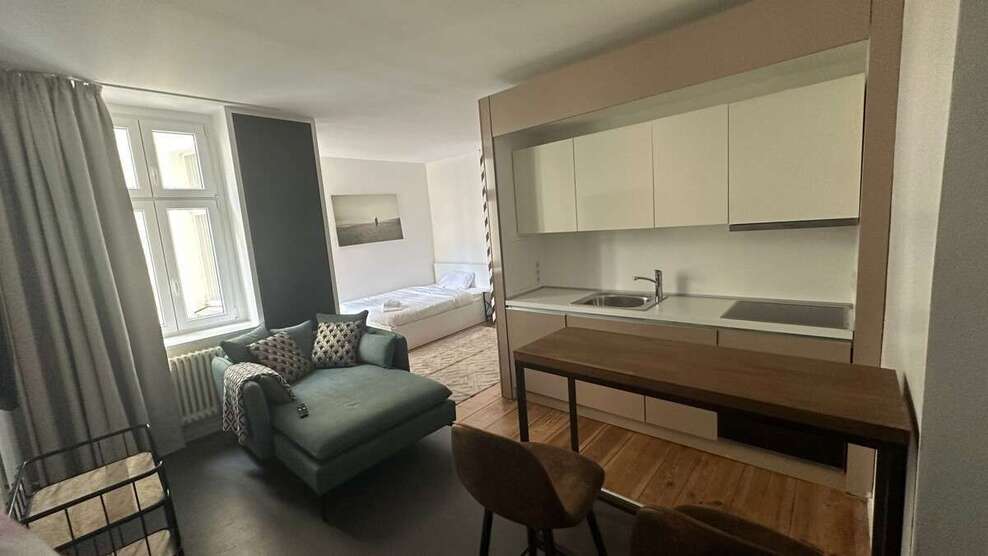Wohnung zum Mieten in Berlin 991 € 25.95 m² 1 zimmer