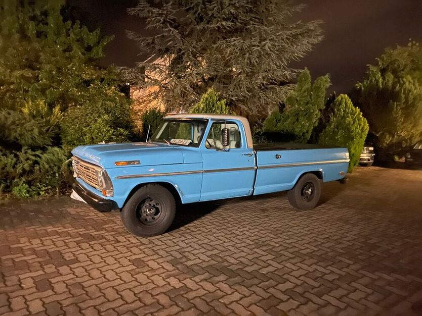 F 250