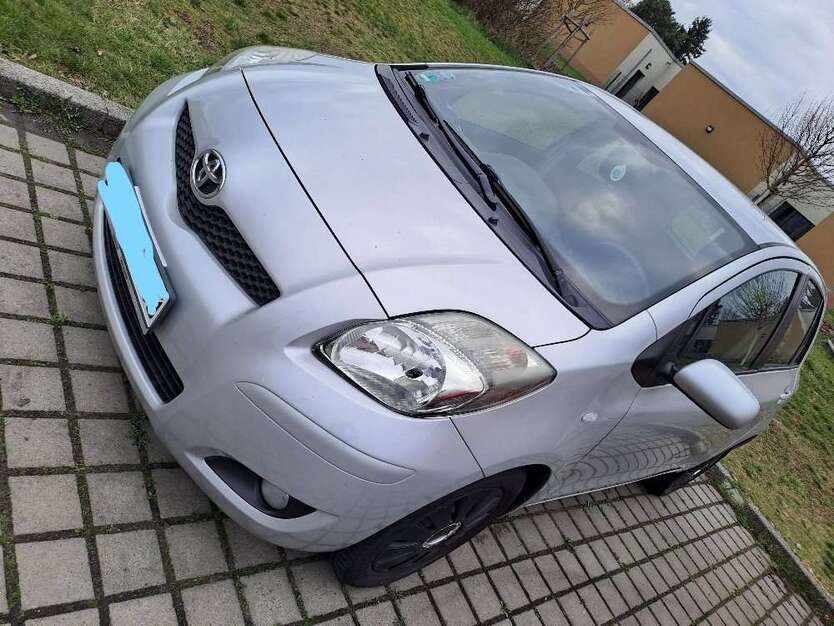 Yaris