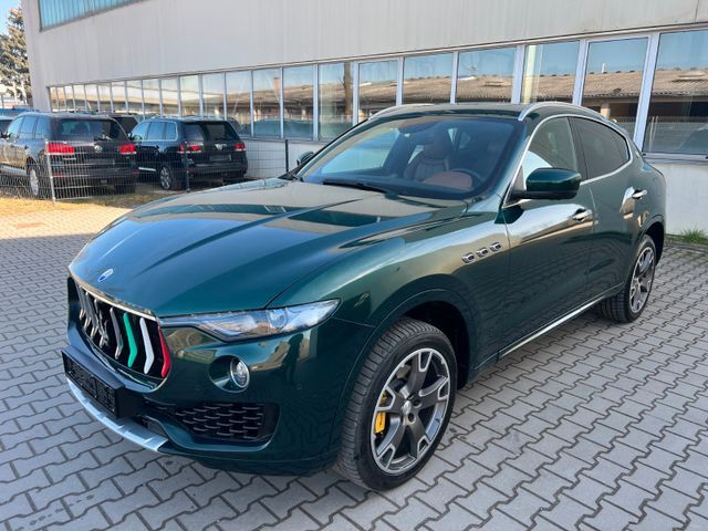 Maserati Levante 132.000 km 28.999 € berlin 10787