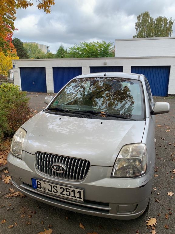 Kia Picanto 96.000 km 2.400 € Berlin 12351