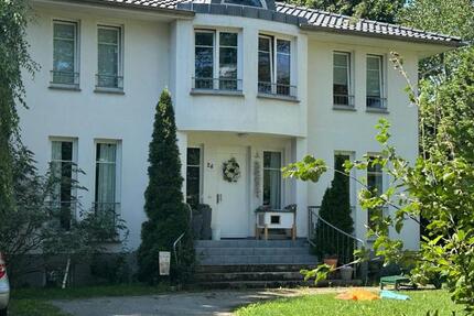 Haus Potsdam Krampnitz - 9 Zimmer, 270 m&sup2;, 1.450.000&euro; | Angebot:26262353