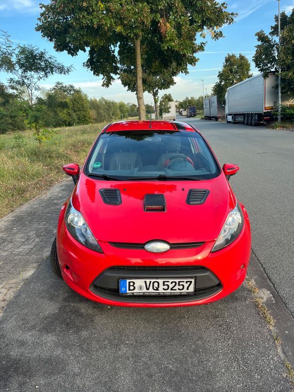 Ford Fiesta 272.549 km 1.600 € Wustermark 14641