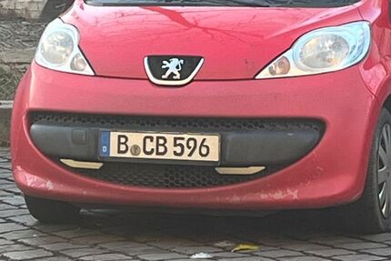 Peugeot 107 120.000 km 1.400 &euro; Berlin 13158