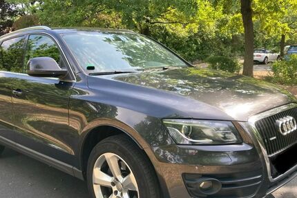 Audi Q5 98.900 km 11.999 &euro; Berlin 12209